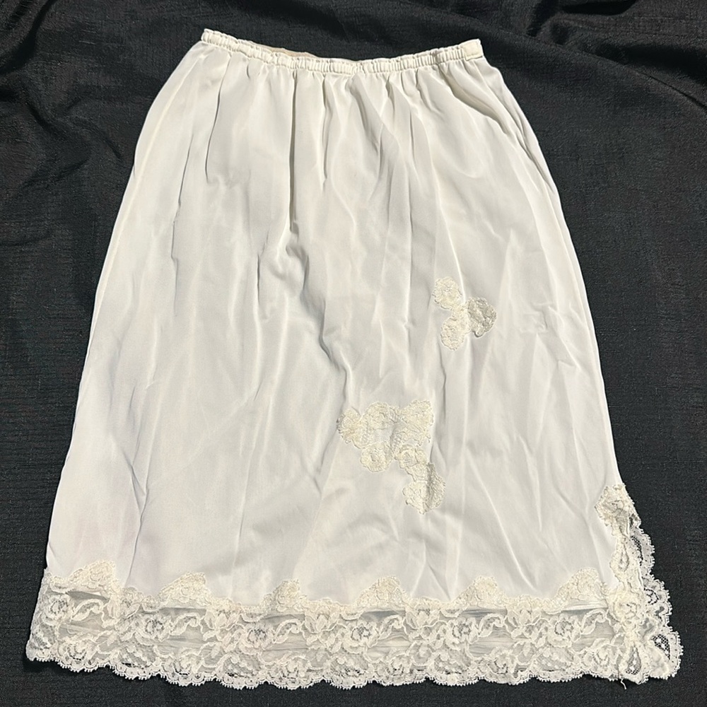 Vintage Kayser Lace Slip Sz 9 Juniors